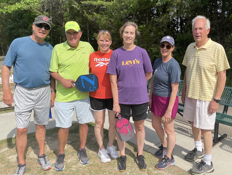 Lakewood at Home Team Trains Pickleball Enthusiasts